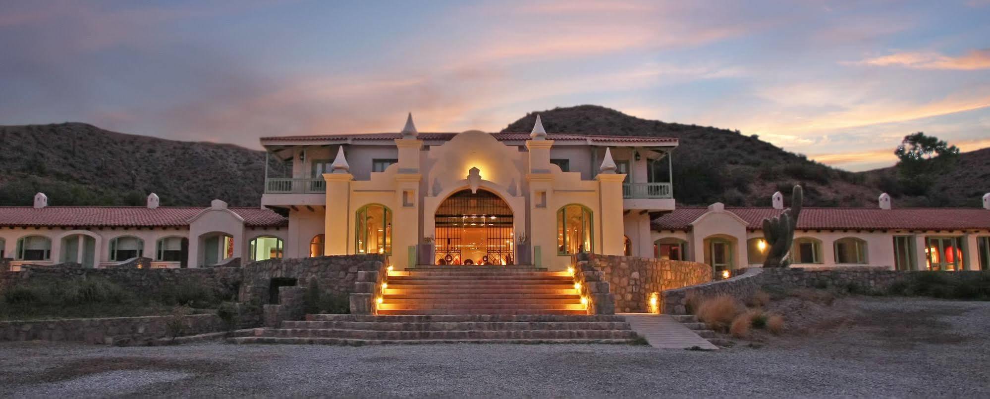 Hotel Huacalera Kültér fotó